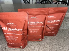 USANA Strawberry Nutrimeal (9 servings per pack 540gram) (3pack)EXP 04/2027