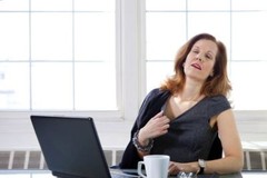 WOMENS SUPPORT COMPLEX – Menopause pills for women – Raspberry 2 Bot