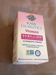 Garden of Life, RAW Probiotics, Women, 85 Billion, 90 Vegetarian Capsules 6/27+