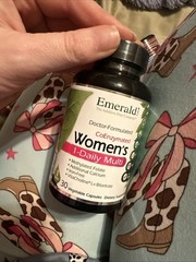 Emerald Laboratories,CoEnzymated Women’s 1-Daily Multi, 60 Veg Caps Exp 3/29